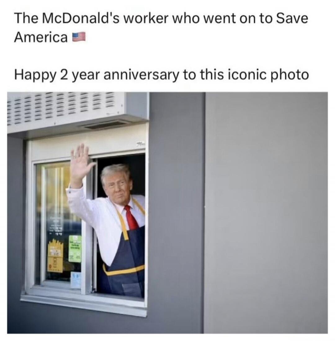 The McDonald's worker who went on to Save America 🇺🇸 Happy 2 year anniversary to this iconic photo