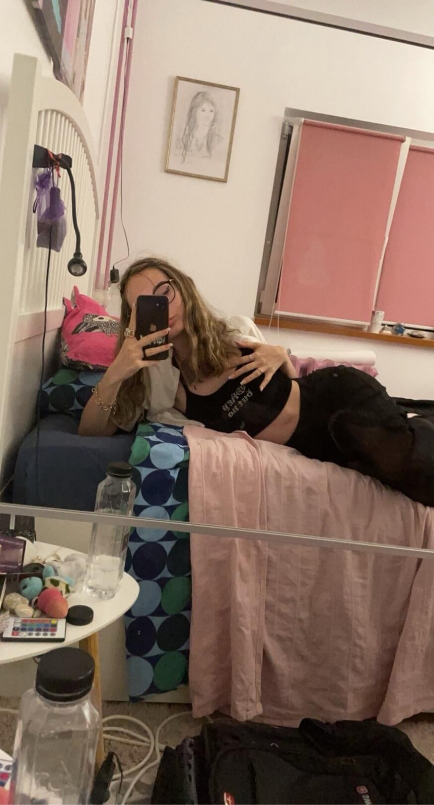 Pretty Little Thing