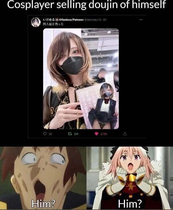 Cosplayer selling doujin of himself