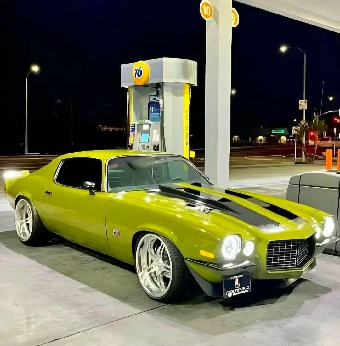 76 Camaro