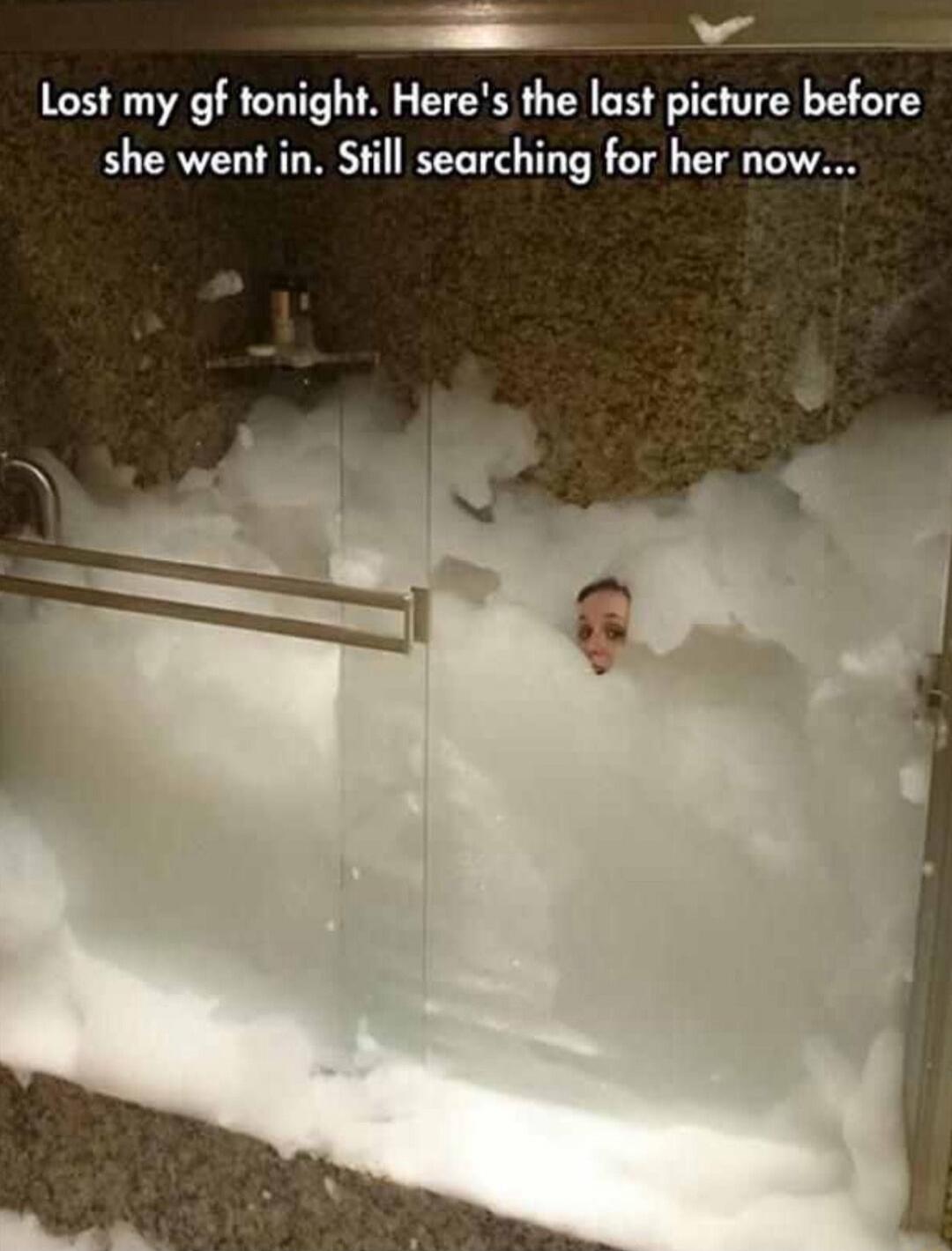 Lost my gf tonight. Here's the last picture before she went in. Still searching for her now...