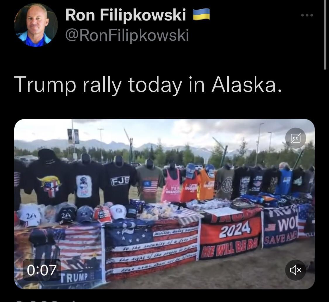 Ron Filipkowski Wy RonFilipkowski O RE AL EVATNAEEEN
