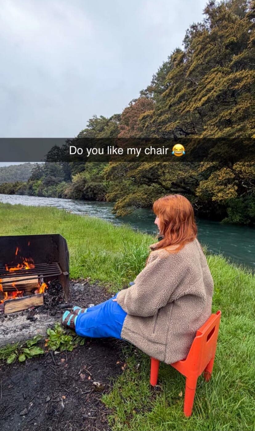 Do you like my chair😂