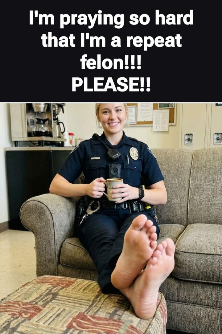 I'm praying so hard that I'm a repeat felon!!! PLEASE!!