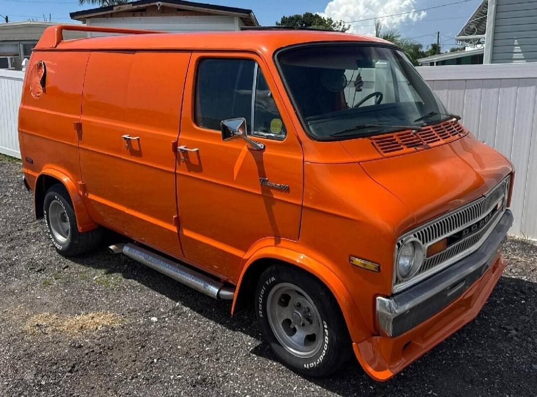 DODGE Van-100 Radial T/A BFGoodrich