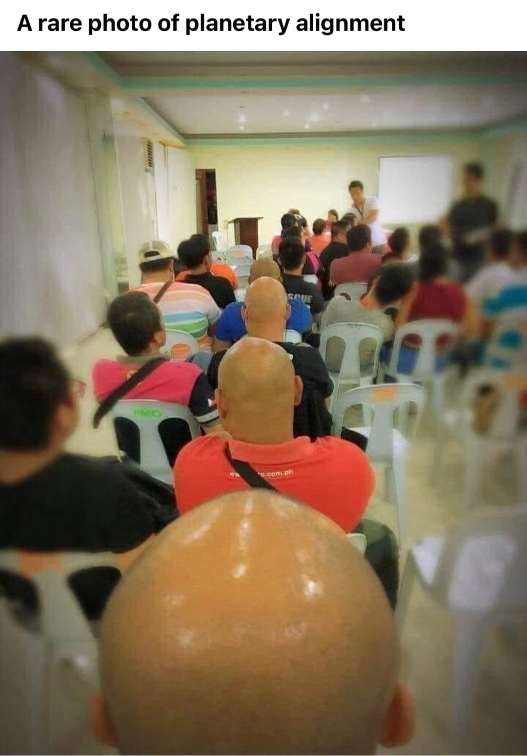 A rare photo of planetary alignment