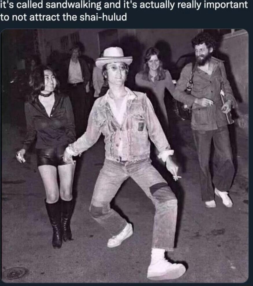 Its called sandwalking and its actually really important G ETRGEEL TR