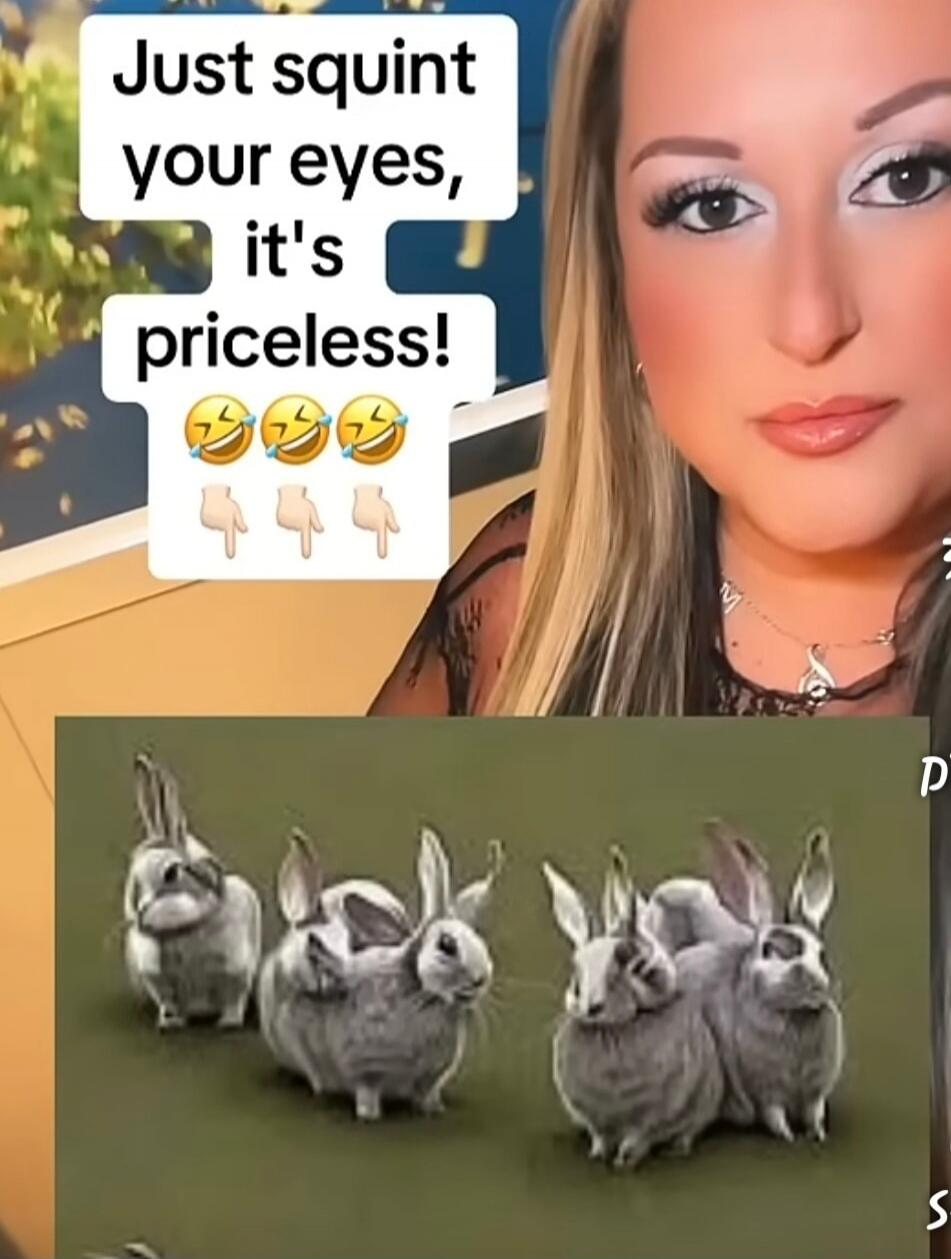 Just squint your eyes, it's priceless! 😂😂😂👇👇👇