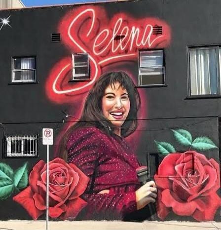 Selena R