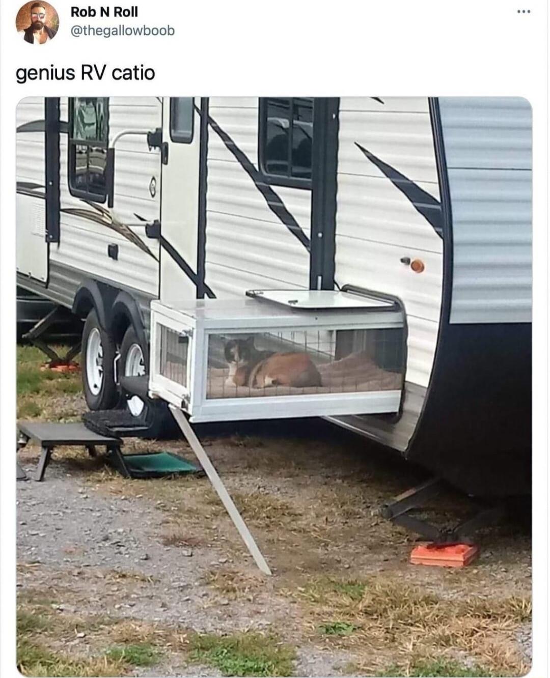 Rob N Roll genius RV catio