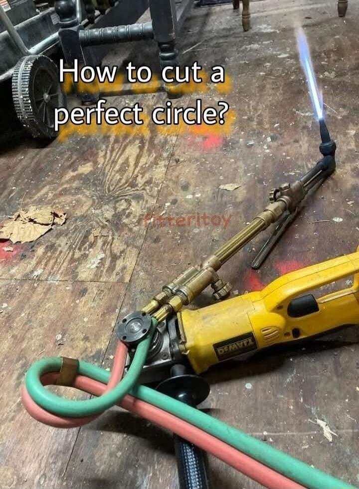 How to cut a perfect circle?