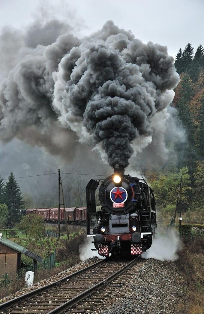 8 KM 556042