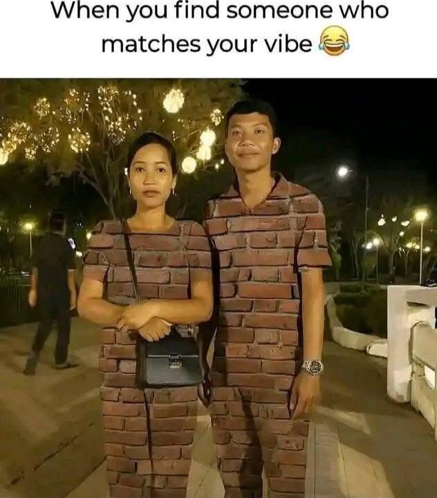 When you find someone who matches your vibe 😂