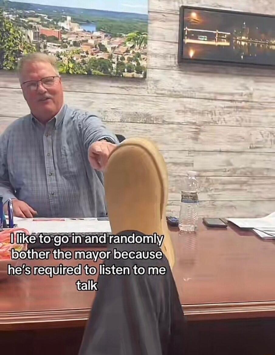 bajther thelmayor because hesirequireditollistento me talk