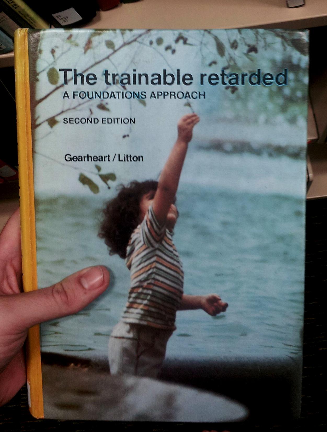 R A FOUNDATIONS APPROACH SECOND EDITION g Gearheart Litton e