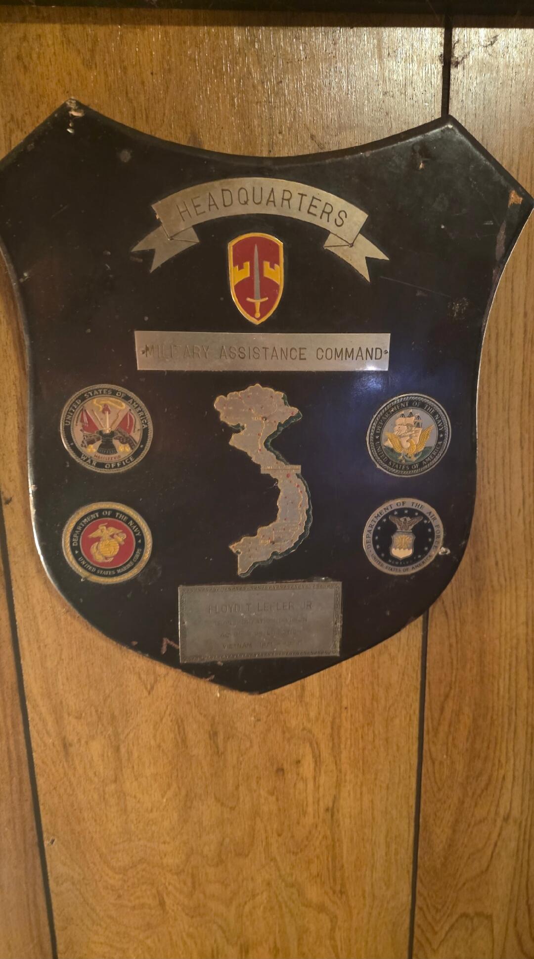 HEADQUARTERS MILITARY ASSISTANCE COMMAND UNITED STATES OF AMERICA WAR OFFICE DEPARTMENT OF THE NAVY UNITED STATES OF AMERICA DEPARTMENT OF THE NAVY UNITED STATES MARINE CORPS DEPARTMENT OF THE AIR FORCE UNITED STATES OF AMERICA FLOYD T. LEFLER JR. VIETNAM 1971-1972