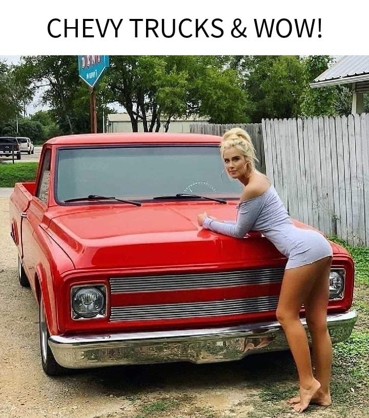 CHEVY TRUCKS WOW B o