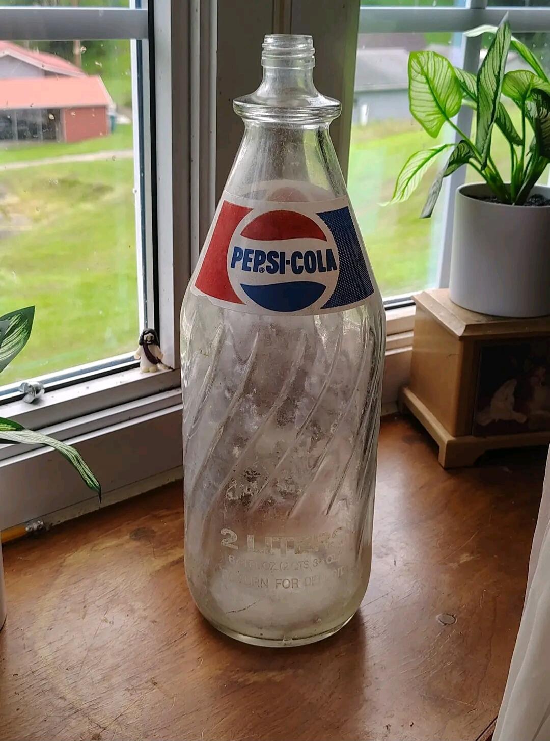 PEPSI-COLA 2 LITERS 67.6 FL. OZ (2 QTS 3 OZ) RETURN FOR DEPOSIT
