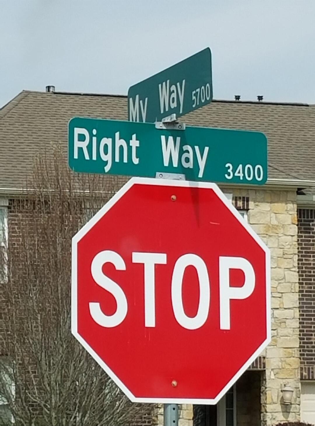 My Way 5700, Right Way 3400, STOP