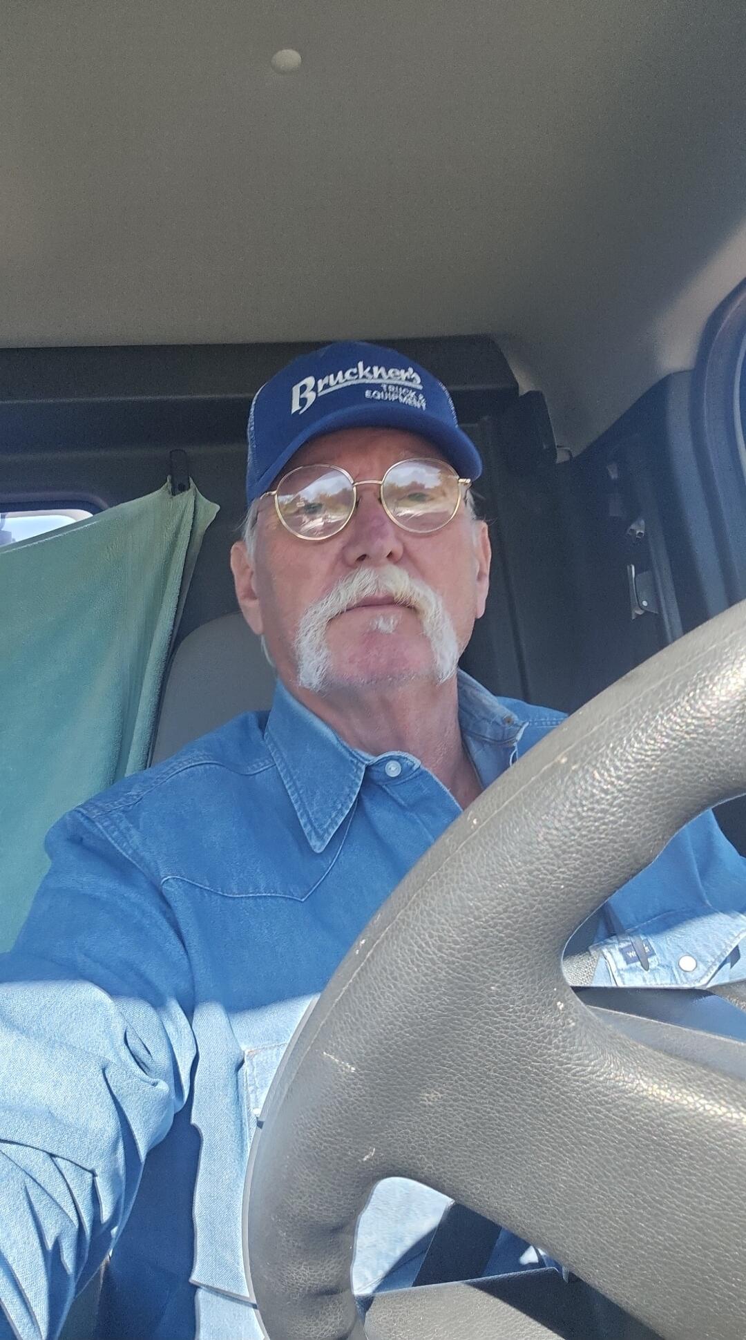 Bruckner's Truck Equipment