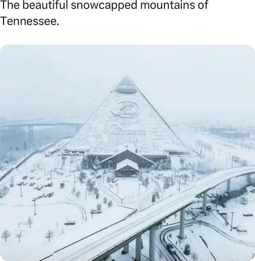 The beautiful snowcapped mountains of Tennessee