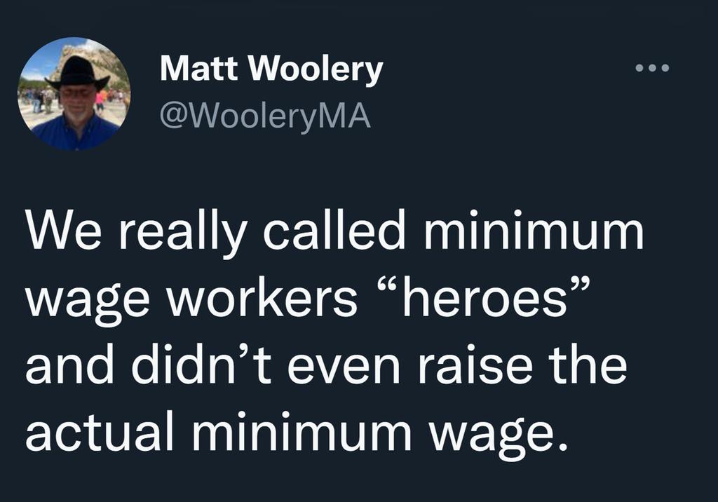 Matt Woolery 9 ewoolerymA We really called minimum wage workers heroes Elale e fle ol AT NE TR Y actual minimum wage