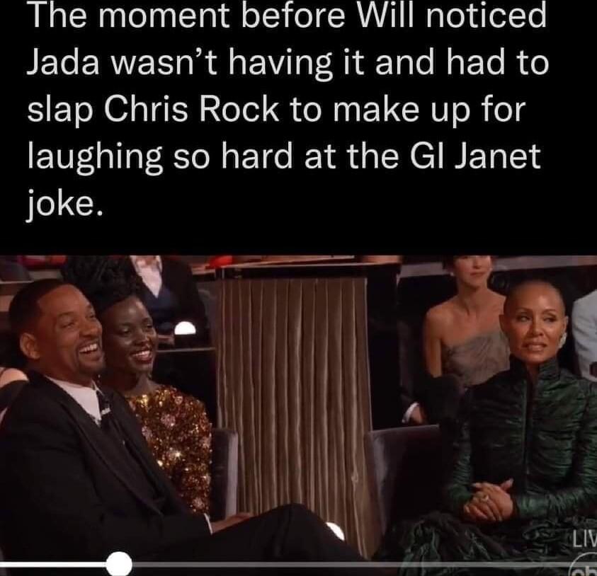 The moment before Will noticed BET RN R d EV oA Talo Mo FoTe R o slap Chris Rock to make up for EUEGIT RN ET YR G N TN ETI N joke