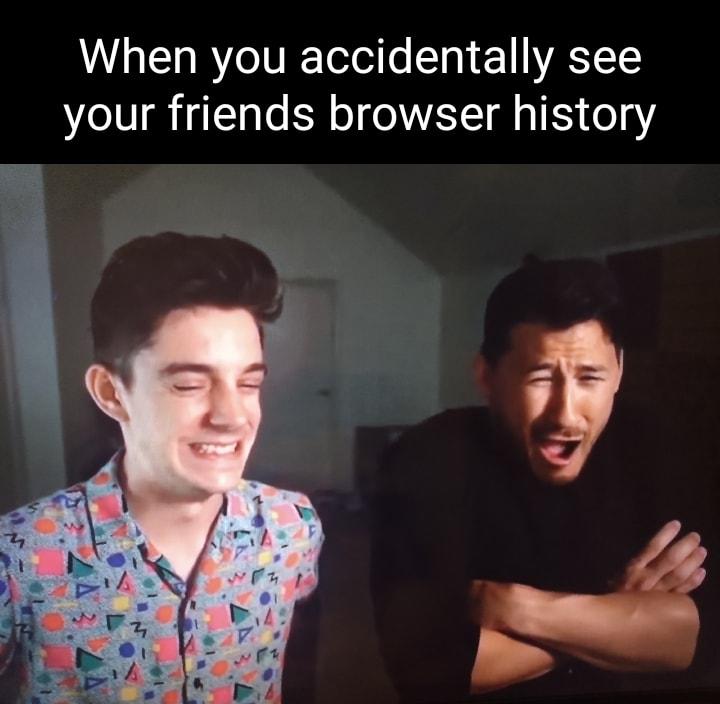 When you accidentally see your friends browser history