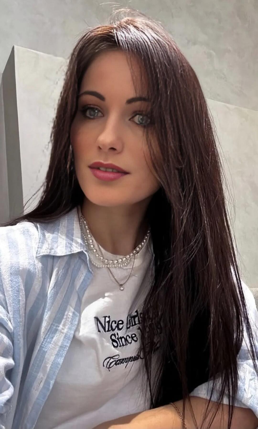 Nice Girls Since Campus