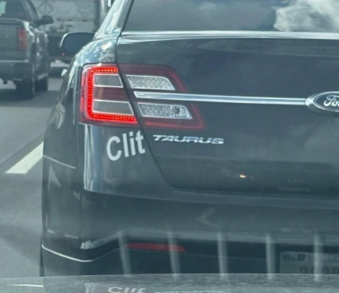 Clit Taurus