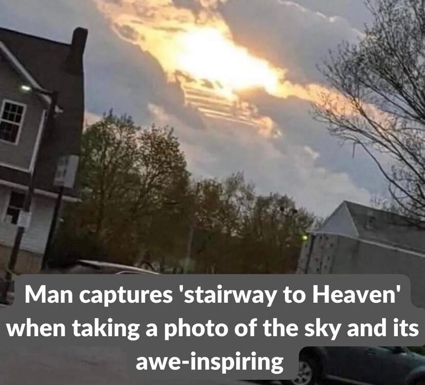 Man captures stairway to Heaven when taking a photo of the sky and its awe inspiring