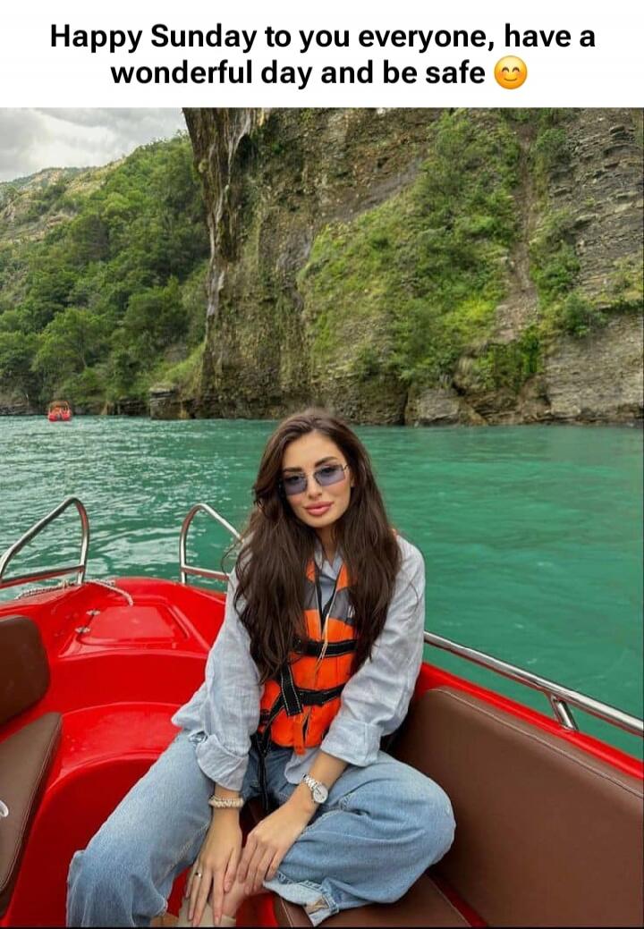 Happy Sunday to you everyone, have a wonderful day and be safe 😁