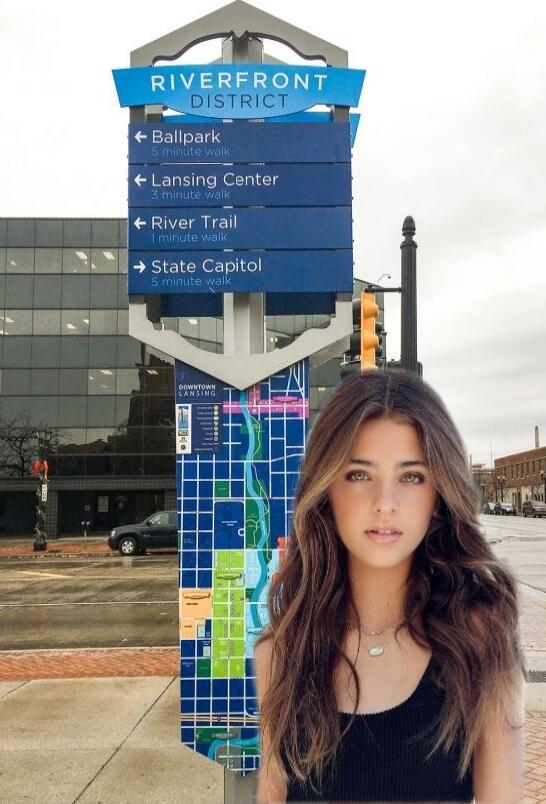 RIVERFRONT DISTRICT
Ballpark — minute walk
Lansing Center — minute walk
River Trail — minute walk
State Capitol — 5 minute walk