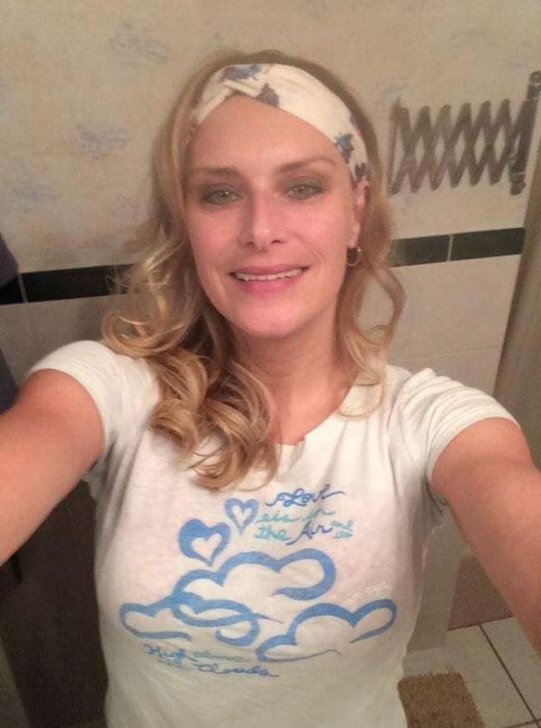 Love is in the Air, Head in the Clouds