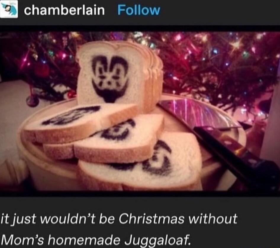 chamberlain Follow it just wouldnt be Christmas without Y leTaak Nalelaallagl e R0 Ve Lo 1 Lo 1 8