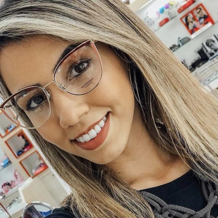 Ana Hickmann Eyewear