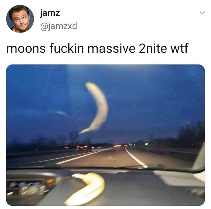 jamz jamzxd moons fuckin massive 2nite wtf