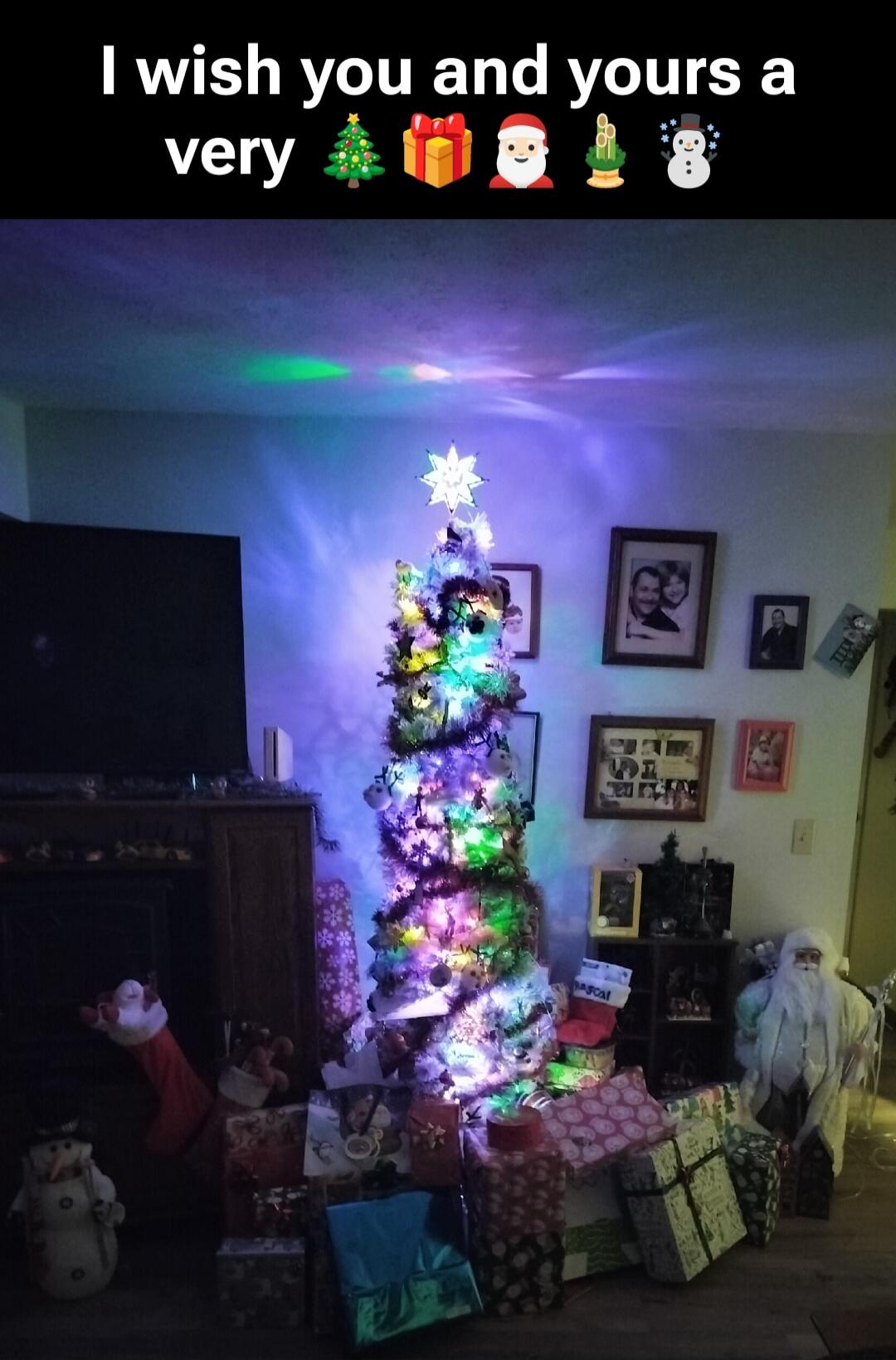 I wish you and yours a very 🎄🎁🎅🧝🎉