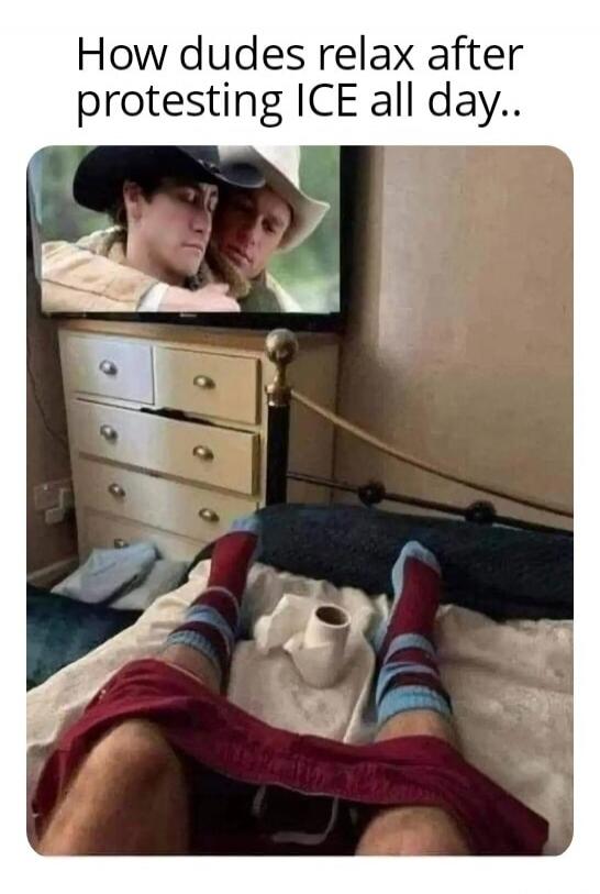 How dudes relax after protesting ICE all day..