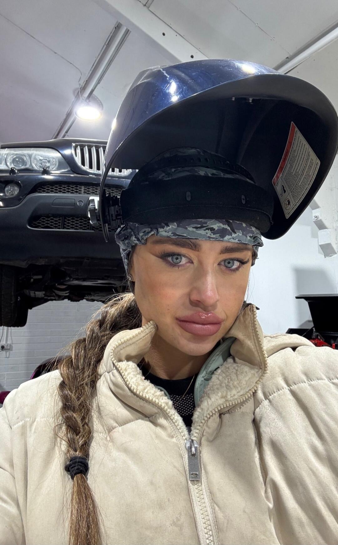 Session ID: 1097193.