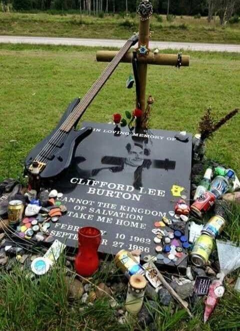 IN LOVING MEMORY OF
CLIFFORD LEE BURTON
CANNOT THE KINGDOM OF SALVATION TAKE ME HOME
FEBRUARY 27, 1962
SEPTEMBER 27, 1986