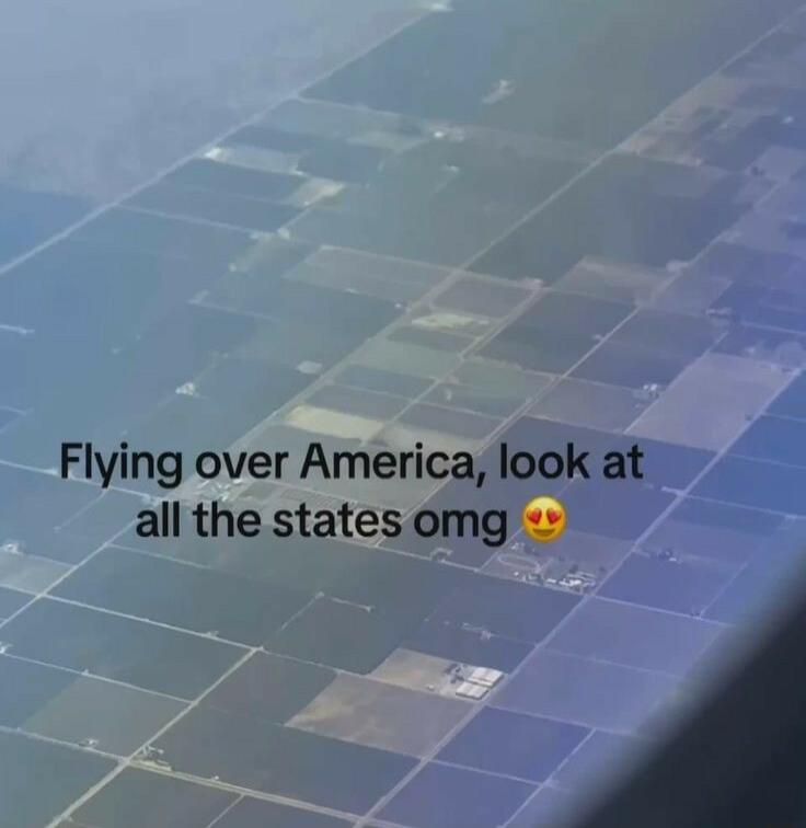 Flying over America look at all the states omg